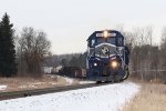 LSRC 6305 leads Z127 south on a cold winter day